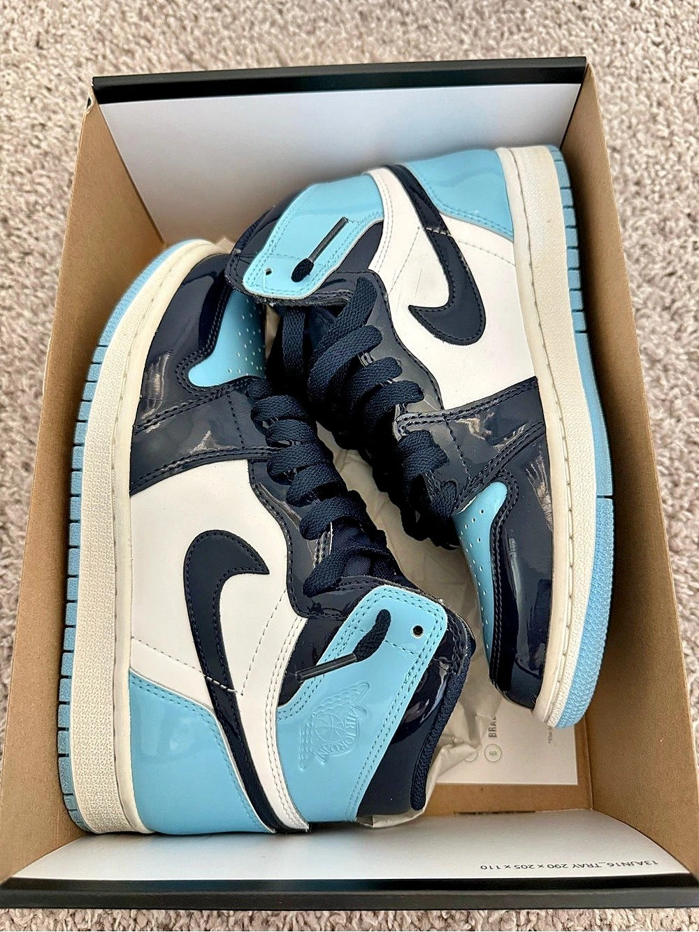 Nike Air Jordan 1 High OG High-Top Sneakers in Blue & Black US 6.5 Like New